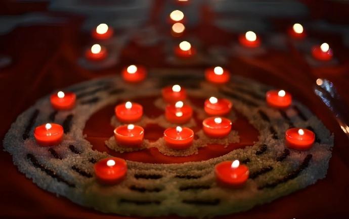 中元超度：幽冥开赦，慈光普照